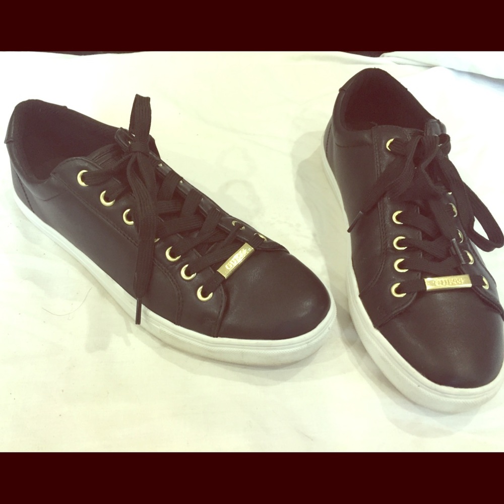 GUESS Black Faux Leather Sneakers